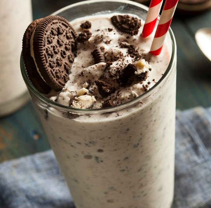 3 ingredient cookies and cream milkshake
